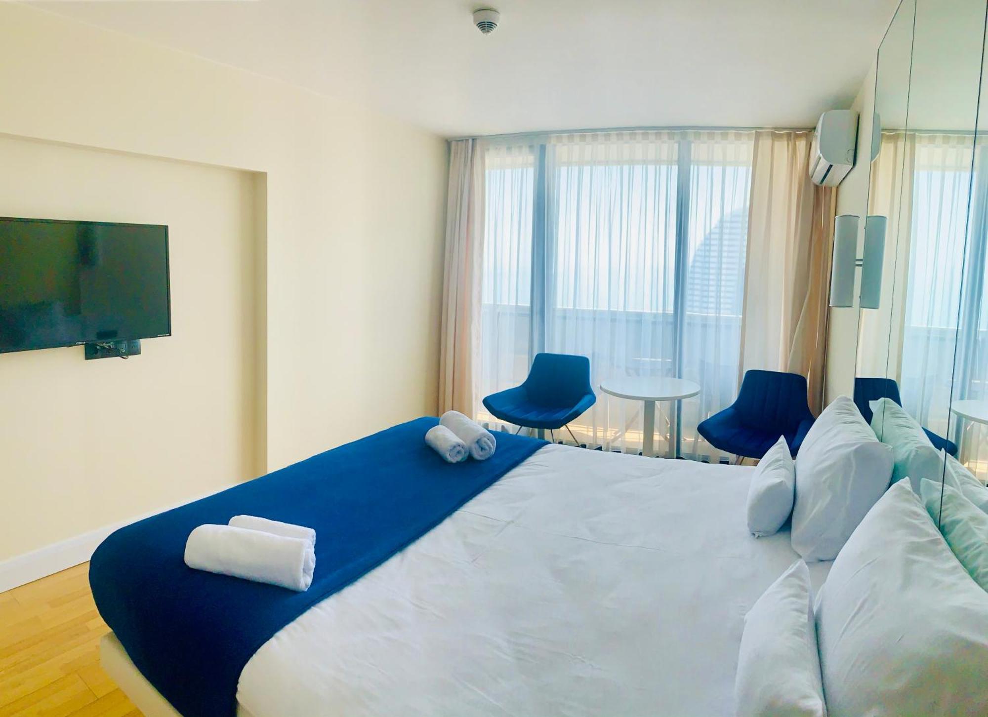 Royal Sea Breeze Apartments Batum Dış mekan fotoğraf