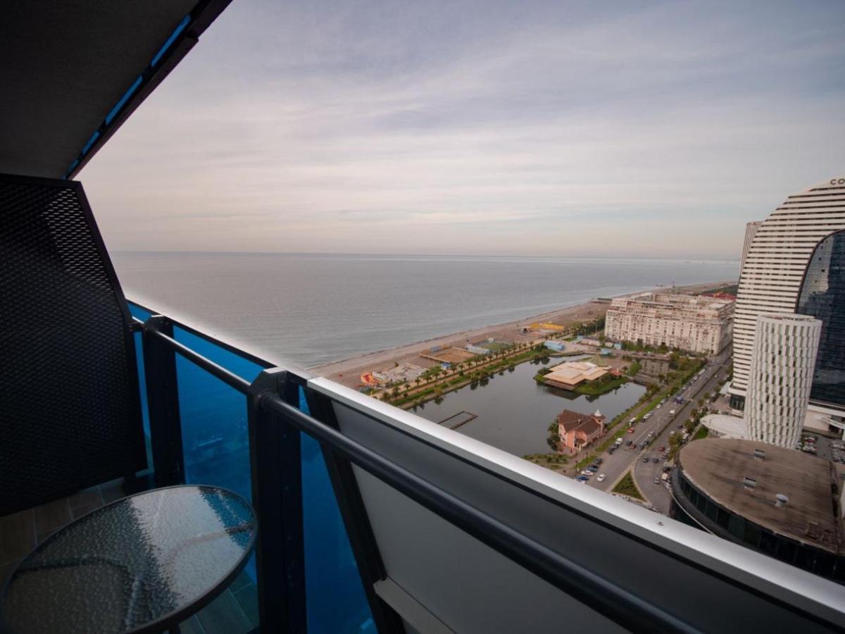 Royal Sea Breeze Apartments Batum Dış mekan fotoğraf