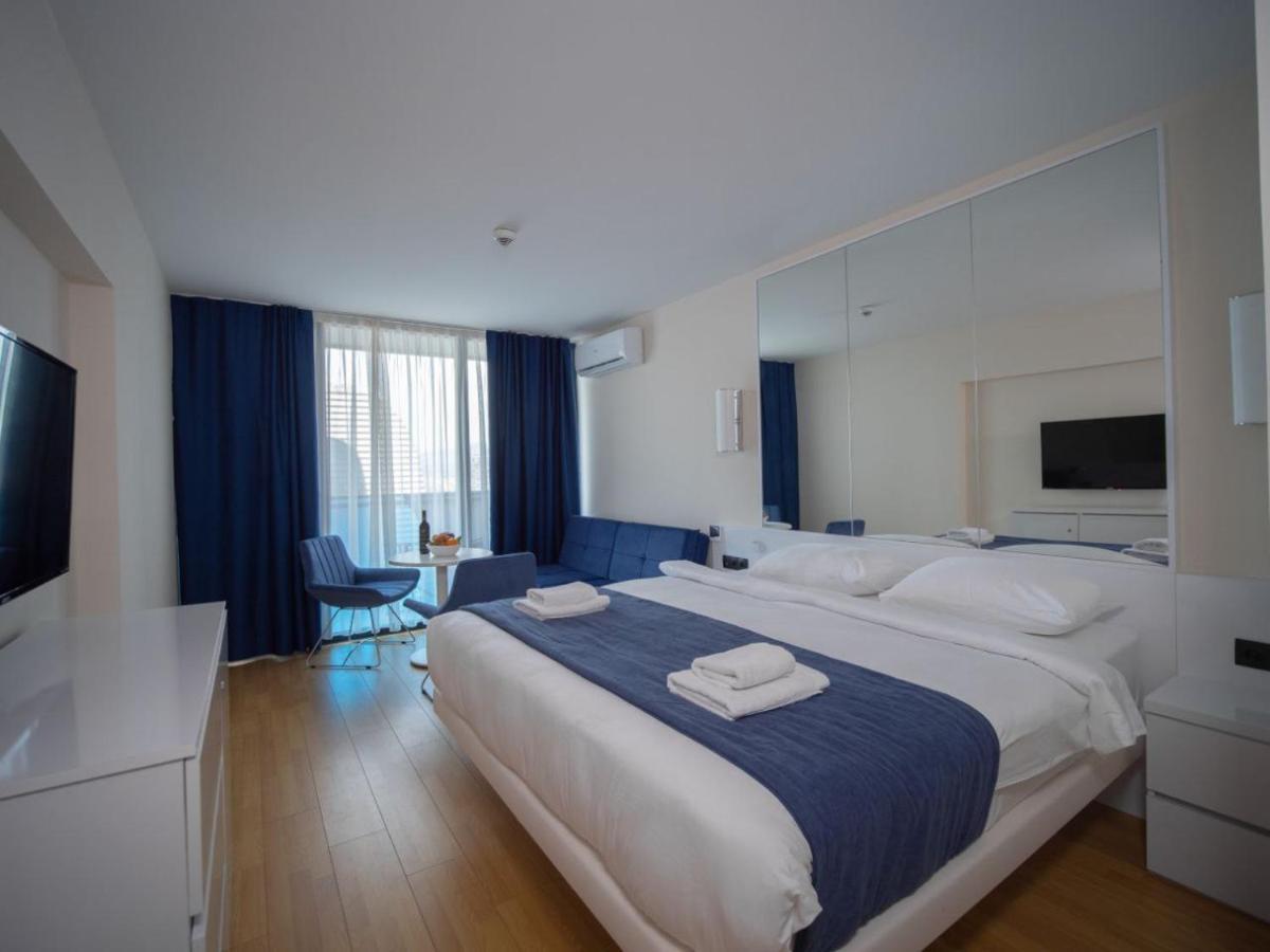 Royal Sea Breeze Apartments Batum Dış mekan fotoğraf