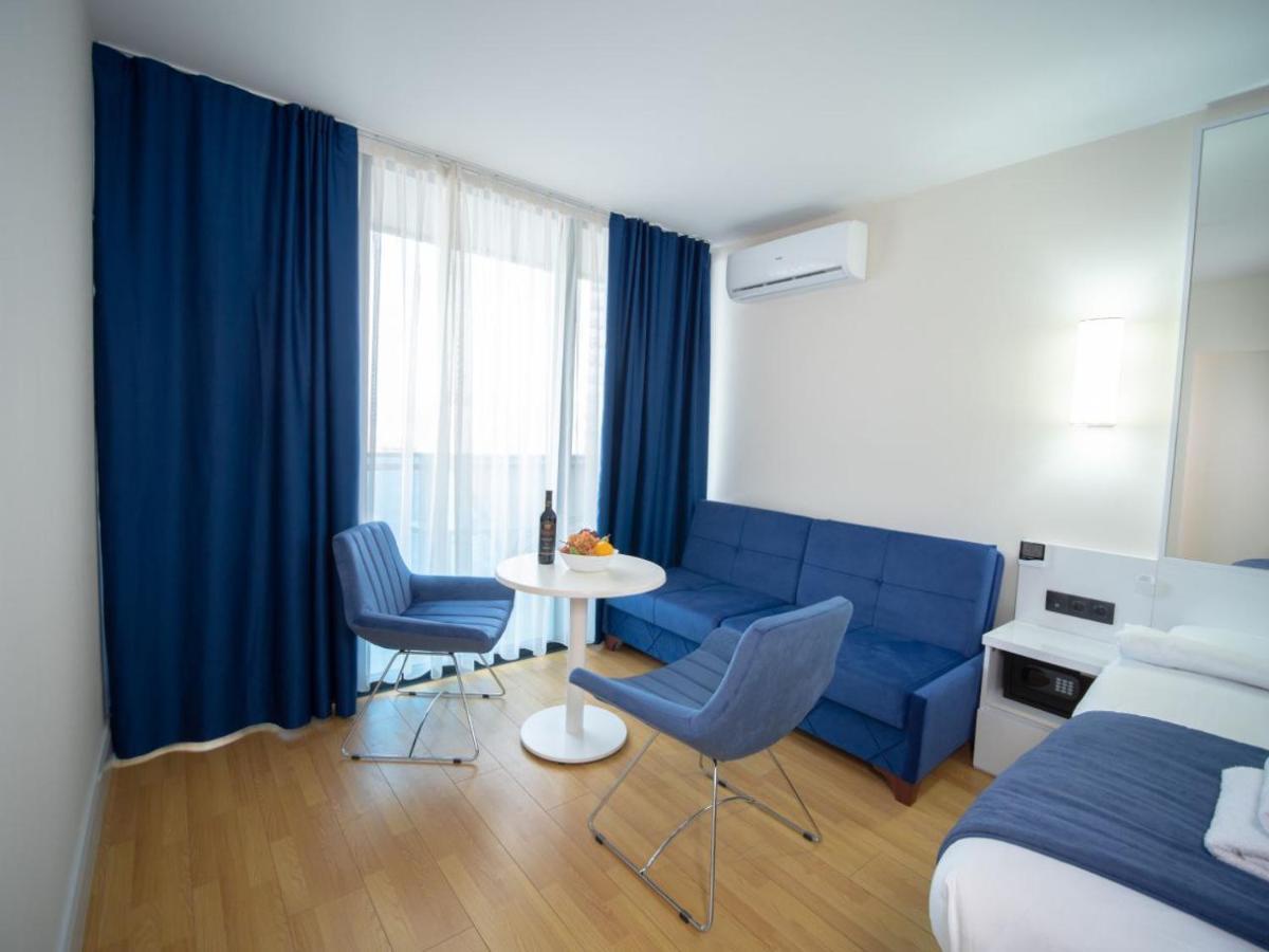 Royal Sea Breeze Apartments Batum Dış mekan fotoğraf