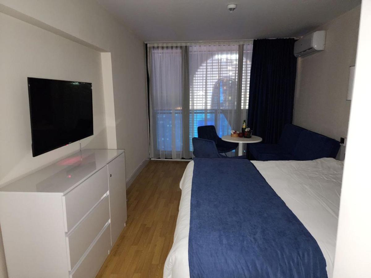 Royal Sea Breeze Apartments Batum Dış mekan fotoğraf