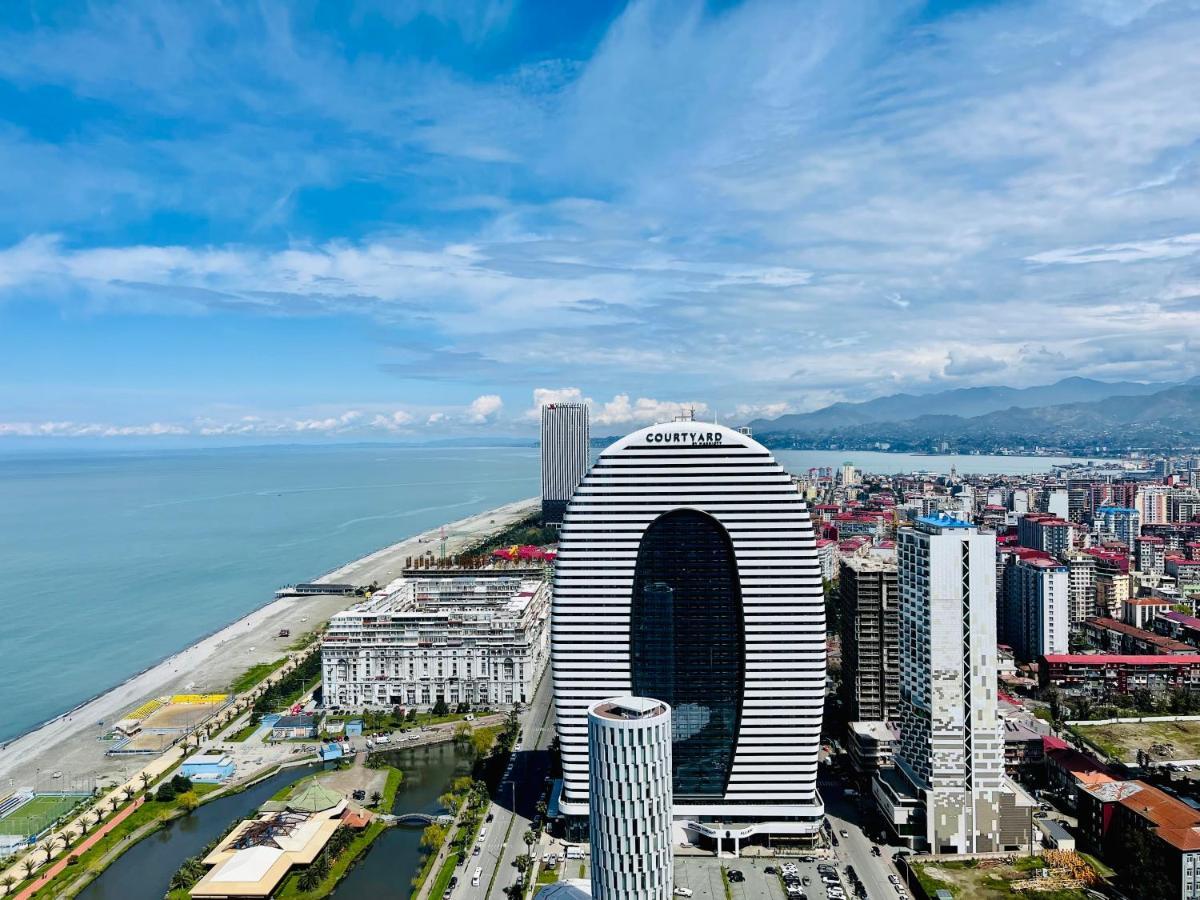 Royal Sea Breeze Apartments Batum Dış mekan fotoğraf