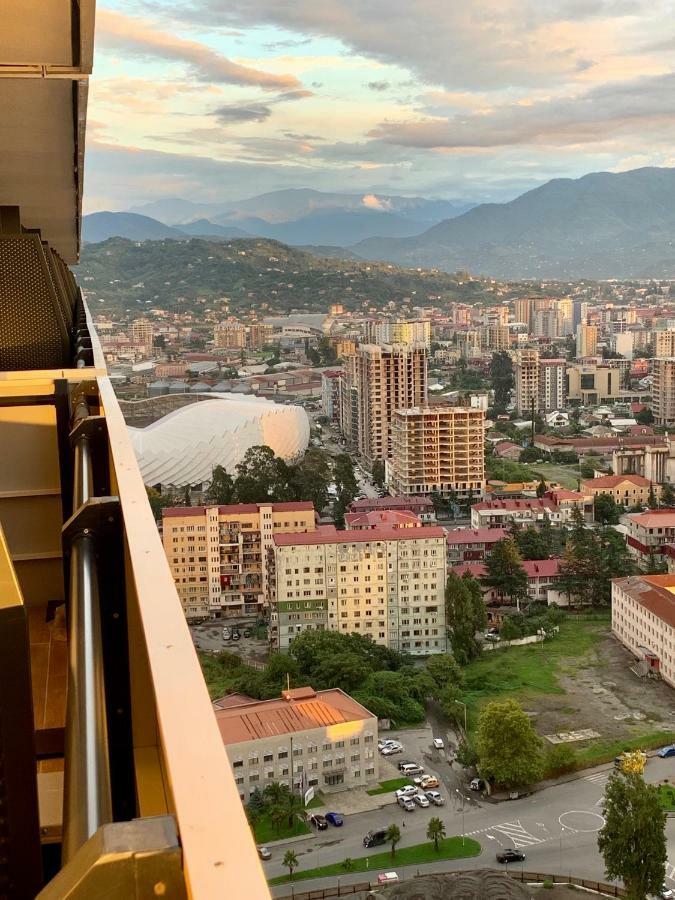 Royal Sea Breeze Apartments Batum Dış mekan fotoğraf
