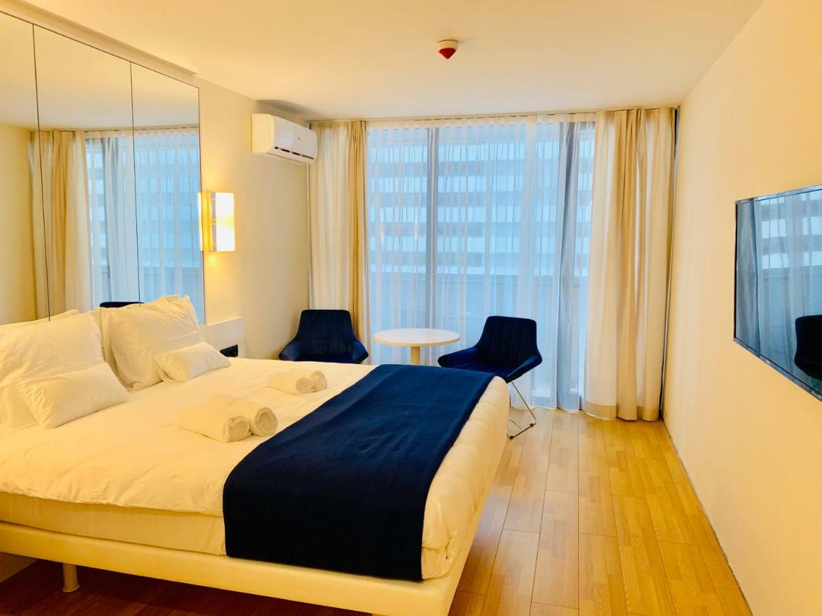 Royal Sea Breeze Apartments Batum Dış mekan fotoğraf