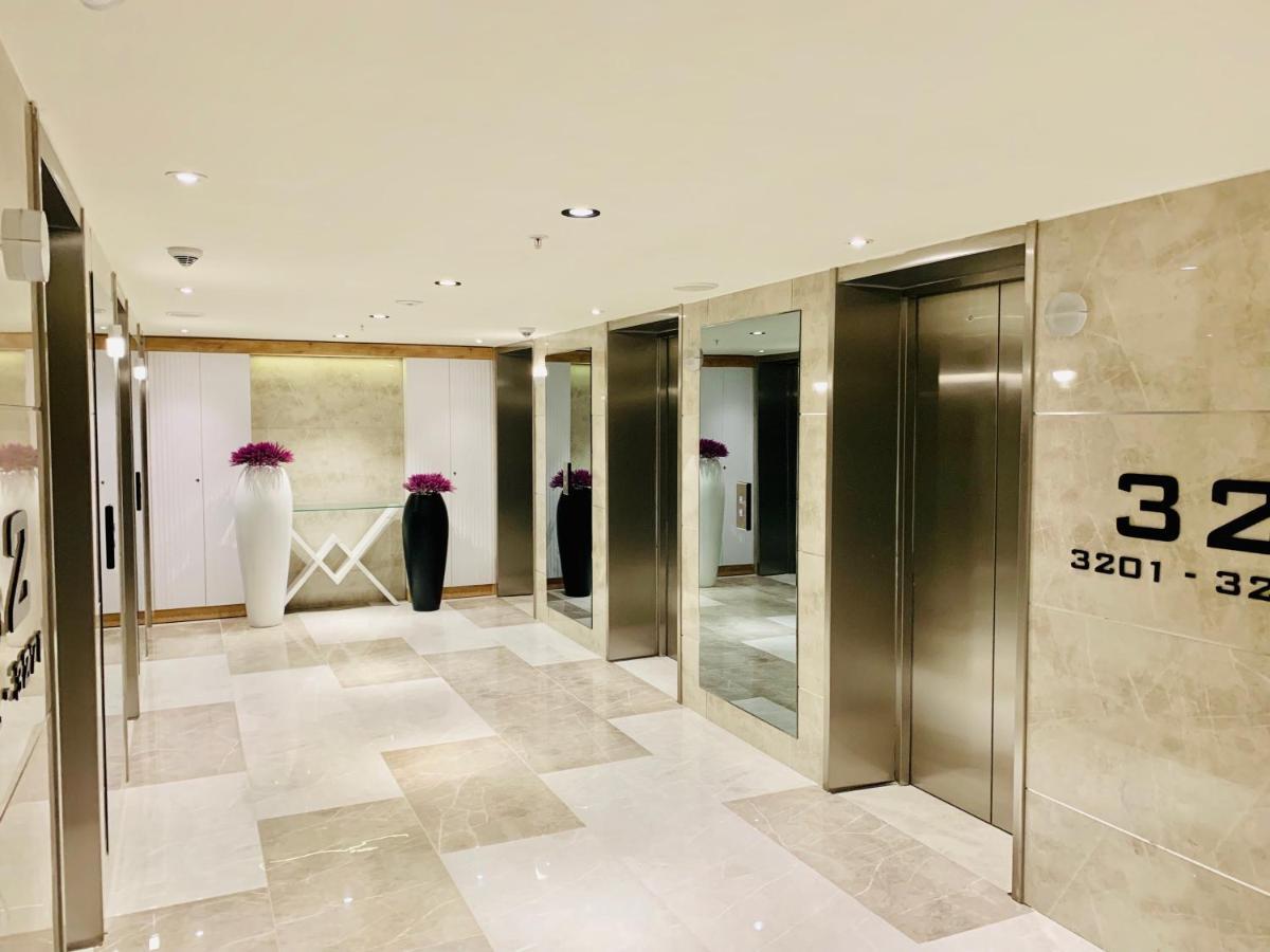 Royal Sea Breeze Apartments Batum Dış mekan fotoğraf